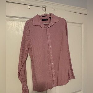 EUC Tommy Hilfiger slim fit dress shirt mens size large - red/white gingham